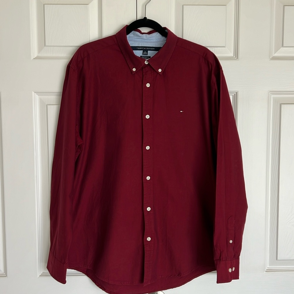 Tommy Hilfiger long sleeve men’s dress shirt